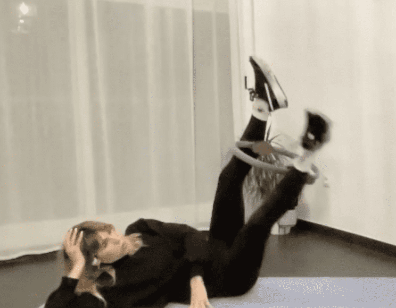 HIIT+CORE TABATA INICIAL 10 EJERCICIOS