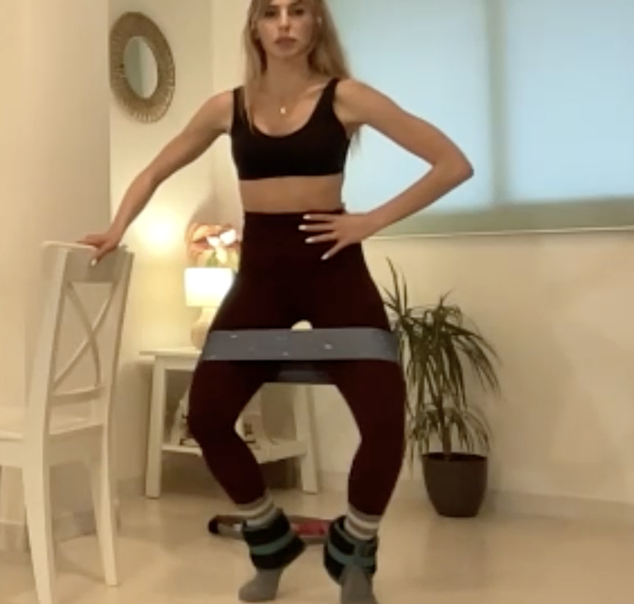 Barre Tone + Flexi 45´(Directo 28/12/23)