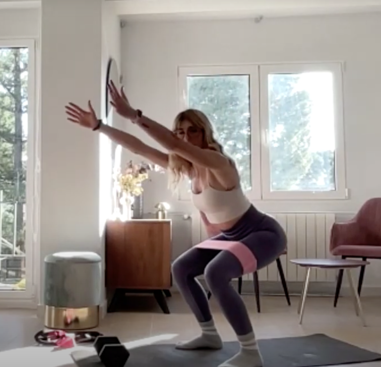 Strength Circuit 40´culo 10 + piernas (Directo 17/04/2024)- 40 mins con pesas y bandas