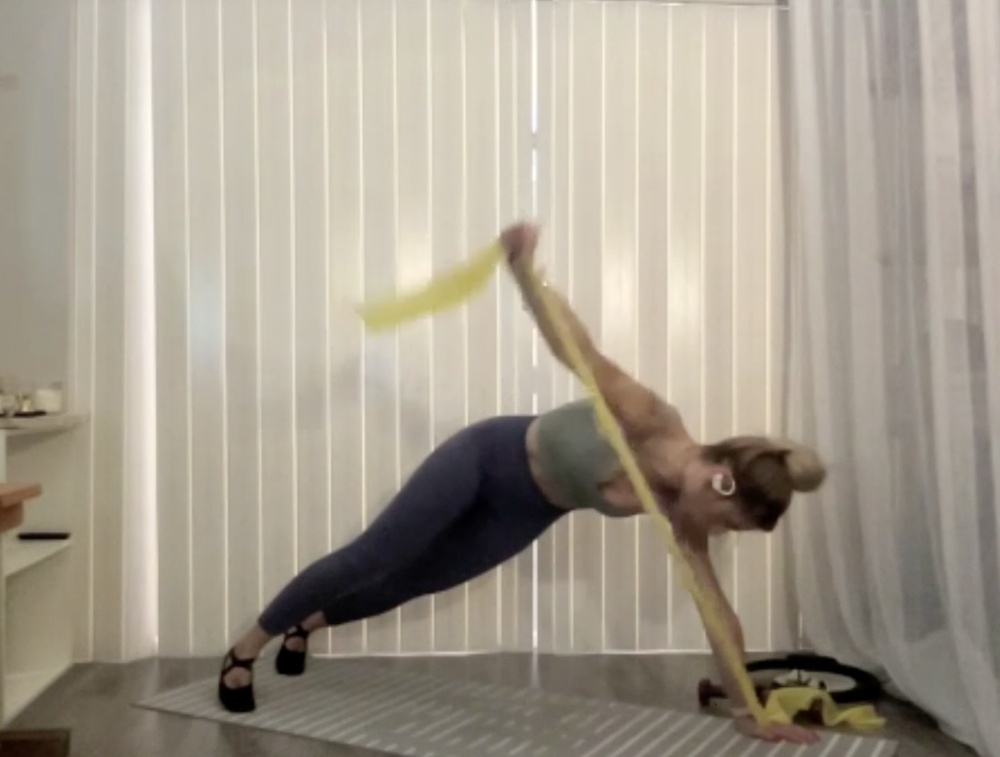 Barre Upper Body & Core (Directo 10/03/25)