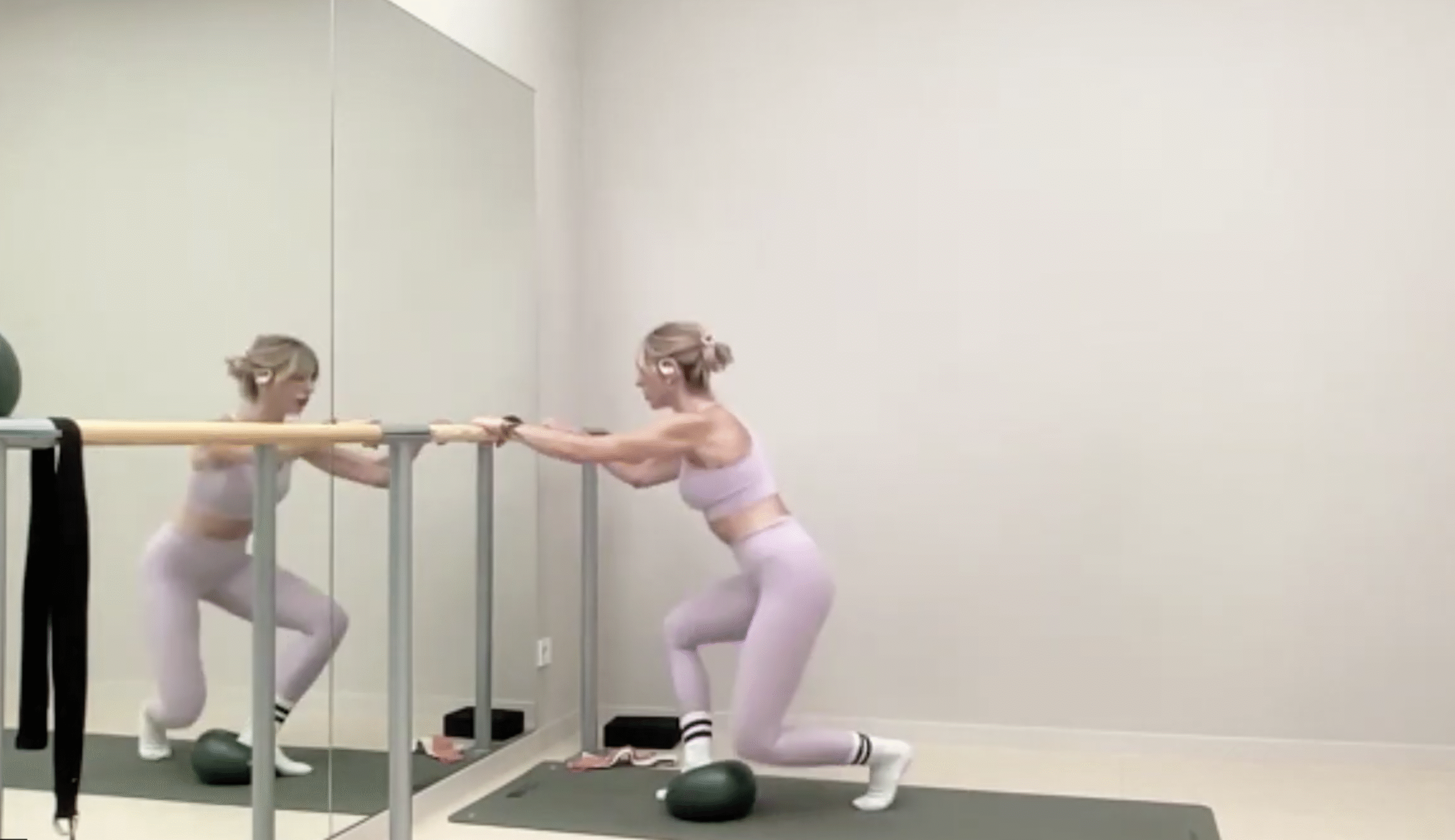 BARRE PEACH & LEGS (Directo Noviembre 2025)